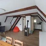 Kamenice Feriehus *